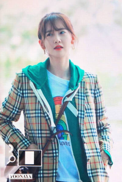 5.30林允儿生日粗卡