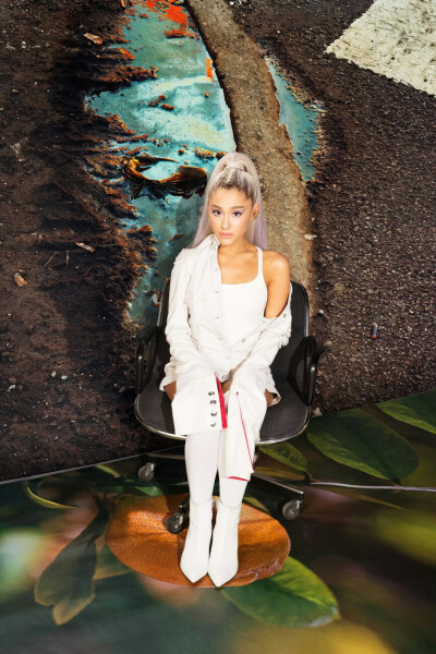 Ariana Grande 