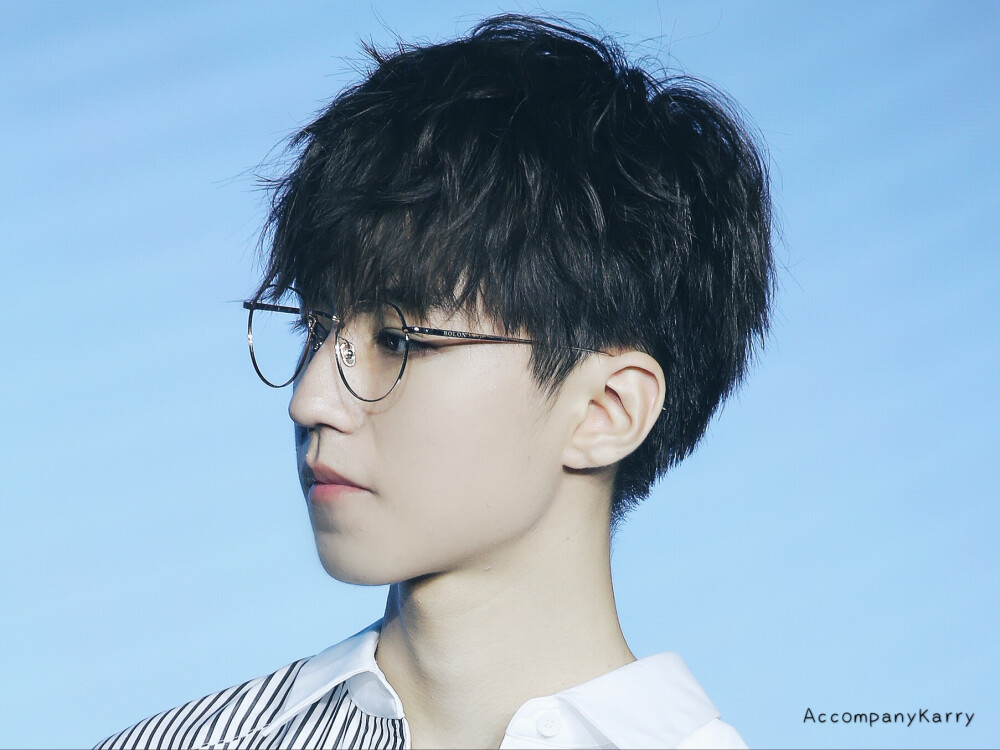 #王俊凯#+#TFBOYS王俊凯#+#TFBOYS#+cr+AccompanyKarry-王俊凯凯眸站