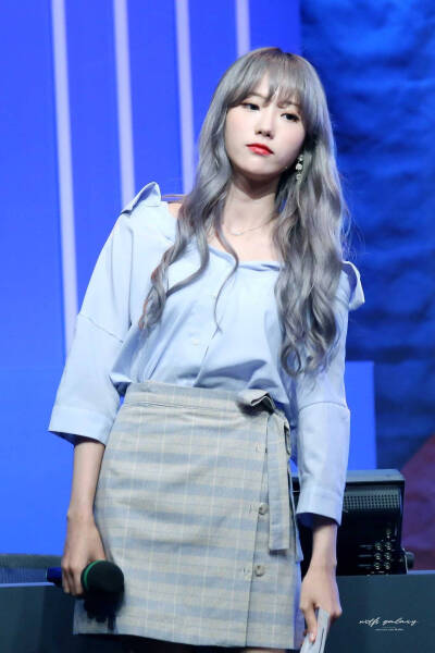 李露朵 Luda