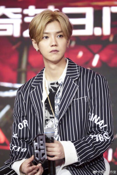 呆萌傻狍子 鹿晗 Luhan #壁纸 #头像