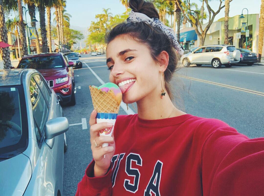 Taylor Hill