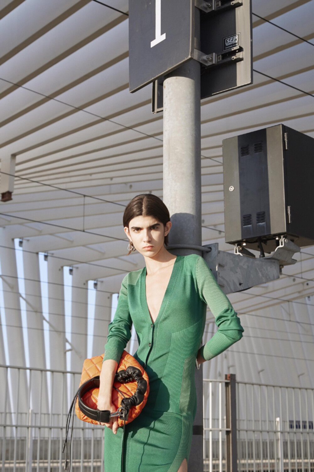 Sportmax（斯宝麦斯）释出2019早春度假系列LookBook