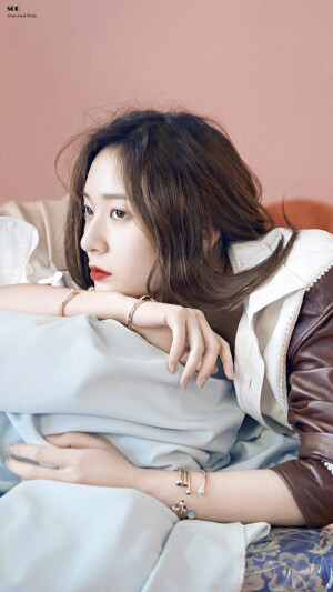 郑秀晶  Krystal  cr：郑秀晶Soo