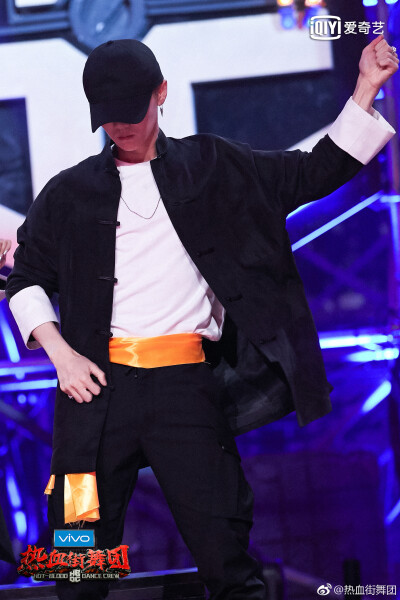鹿晗《热血街舞团》