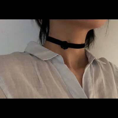 Amotional\ 黑色小花朵choker 绑绳无扣 细版颈链