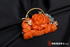【蚂蚁创意珠宝工作室】珊瑚牡丹花篮 ，传统工艺结合现代设计，精致不失韵味，可当胸针可当吊坠。