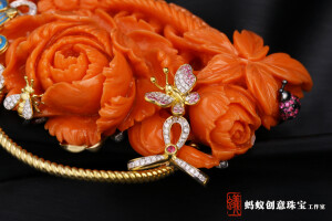 【蚂蚁创意珠宝工作室】珊瑚牡丹花篮 ，传统工艺结合现代设计，精致不失韵味，可当胸针可当吊坠。