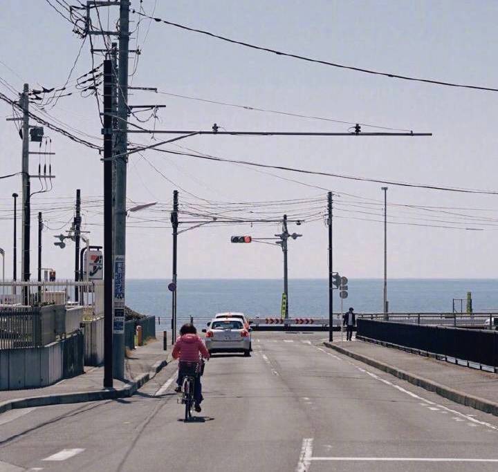 想去看看日本镰仓的海和夏天。