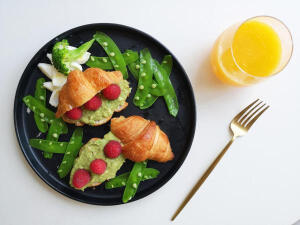 @丘小小小妞  早餐投稿  #美照粉丝投稿# #美照减脂餐# ​​​​