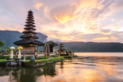 Pura Ulun Danu Bratan在巴厘岛，印度尼西亚 .