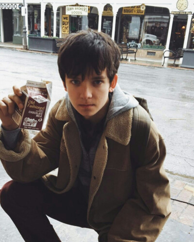 Asa Butterfield