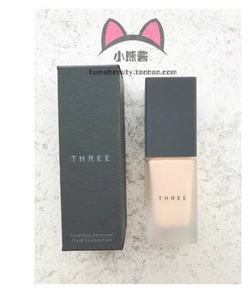 日本THREE素肌陶瓷轻盈粉底液 30ml （359）