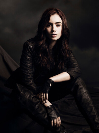 Lily Collins