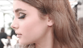 Taylor Hill.gif