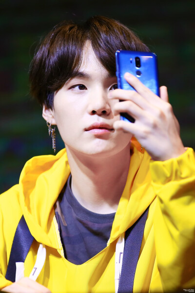 BTS 闵玧其 Suga