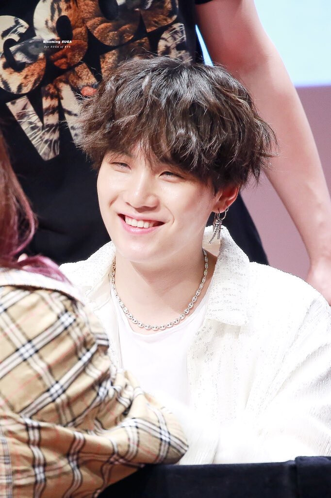 BTS 闵玧其 Suga