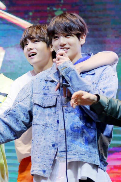 kookv
cr.logo