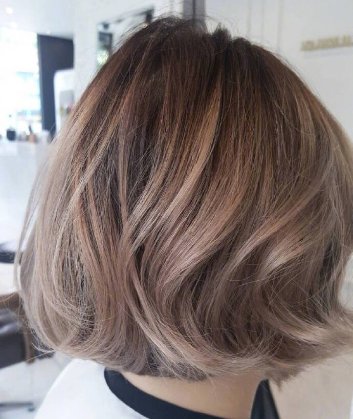 短发 卷发 发色