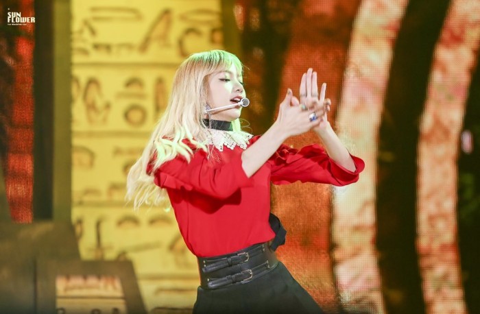 lalisa manoban ☪
甜豆莎