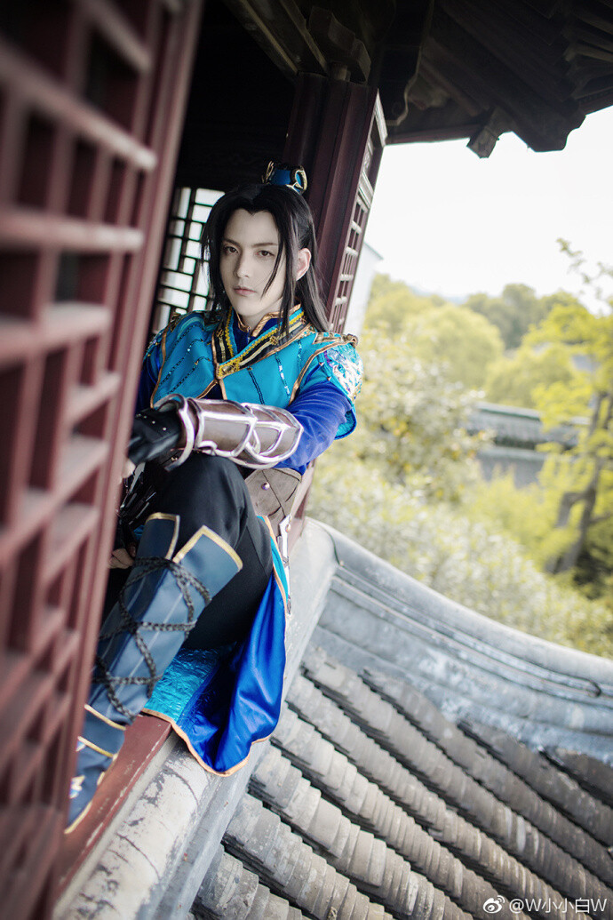 #斗罗大陆# #cosplay#
“千手修罗”唐三 CN：小小白