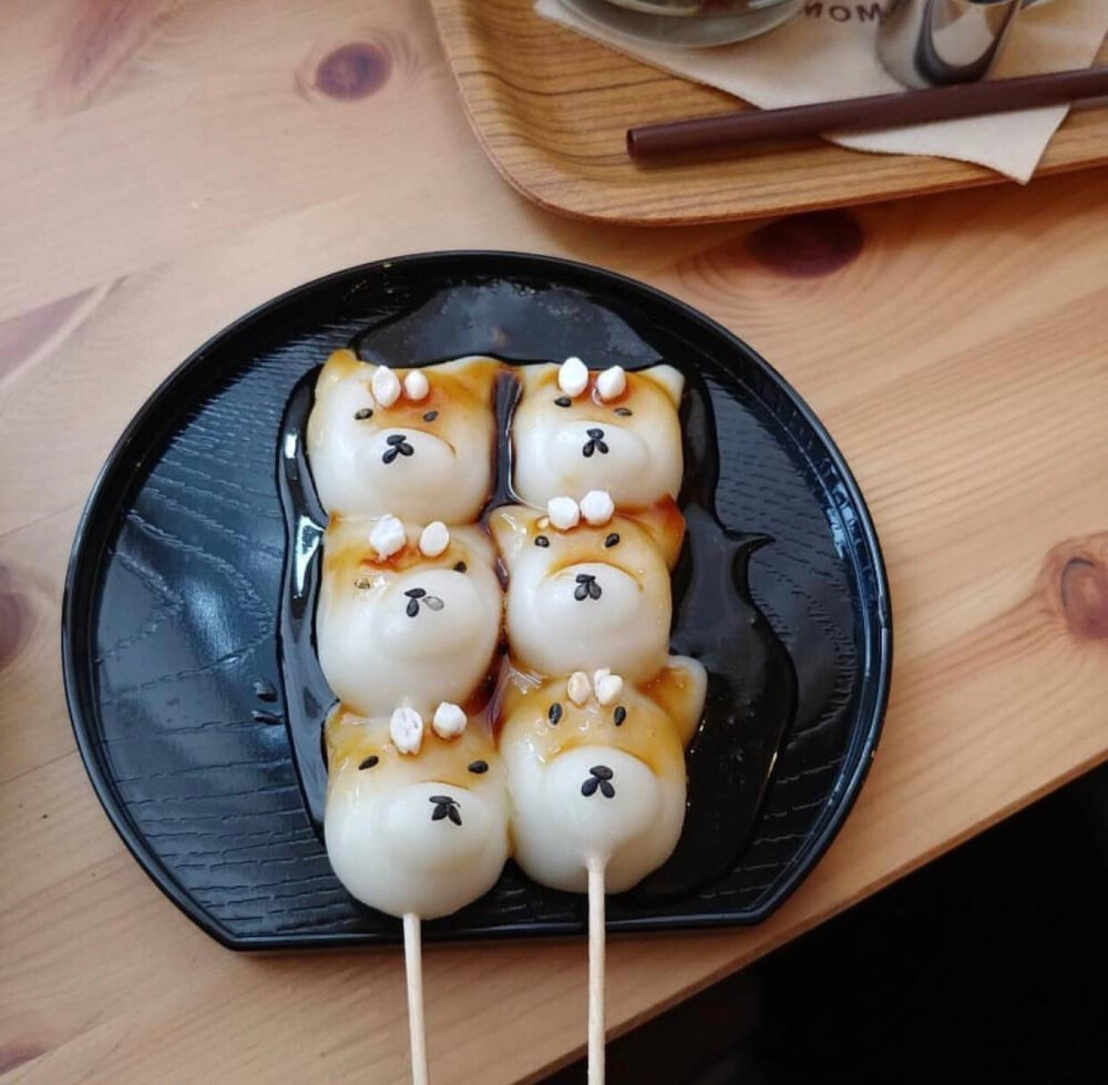 超级可爱的柴犬狗狗年糕，看着都不忍心吃掉* ​​​