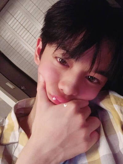 是让我心动的孩子。
二传标注cr皈烈