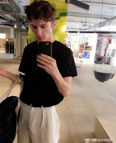 troyesivan