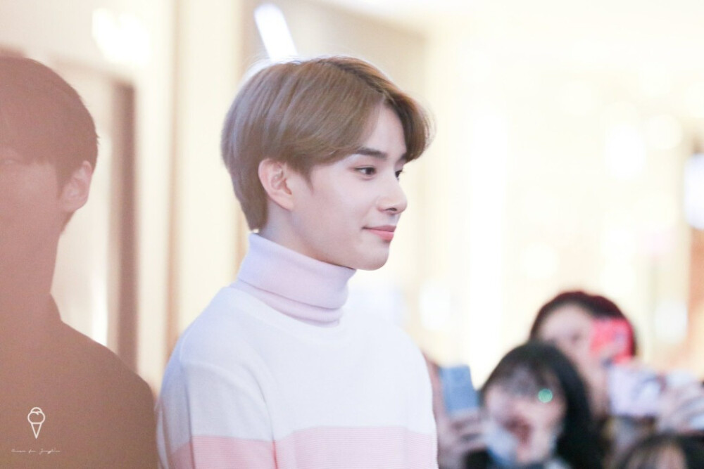 金廷祐 Jungwoo「1998.02.19」