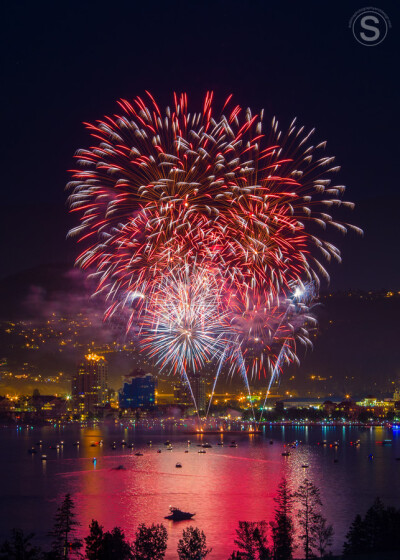 Photograph Canada Day Fireworks | Kelowna, British Columbia by Matt Szymkow on 500px