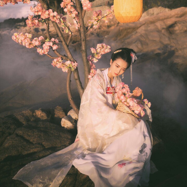古风真人 壁纸 女生头像 女头 小清新 虐心 唯美 高清 意境 古风 古风