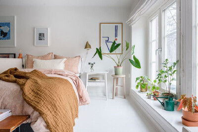 斯德哥尔摩的小公寓 / 充满艺术感的软装家具 ​​​​