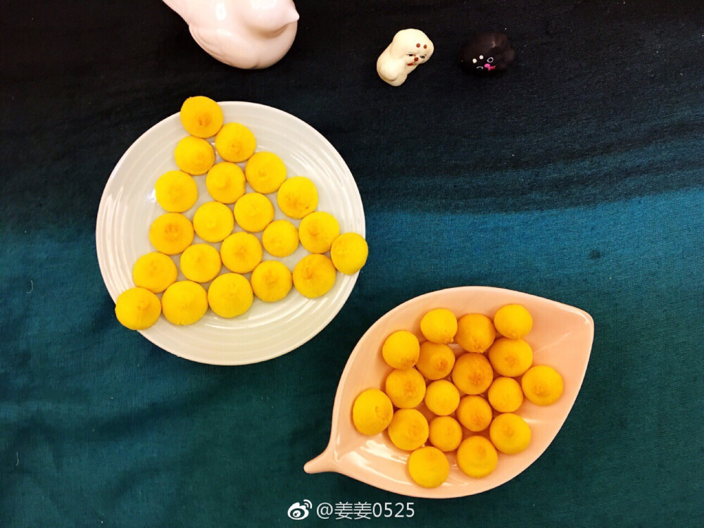 #姜姜的美食每刻#好吃的停不下来的——小波饼[猪头][猪头][猪头][猪头]纯手工无添加，吃着就是肆无忌惮[允悲][允悲][允悲]崽宝超爱吃，崽宝娘这个馋嘴猫也毫不逊色的爱吃[笑cry][笑cry][笑cry][笑cry]
#没有人会关心你付出过多少努力，撑得累不累，摔得痛不痛，他们只会看你最后站在什么位置，然后羡慕或鄙夷。所以，努力吧。#