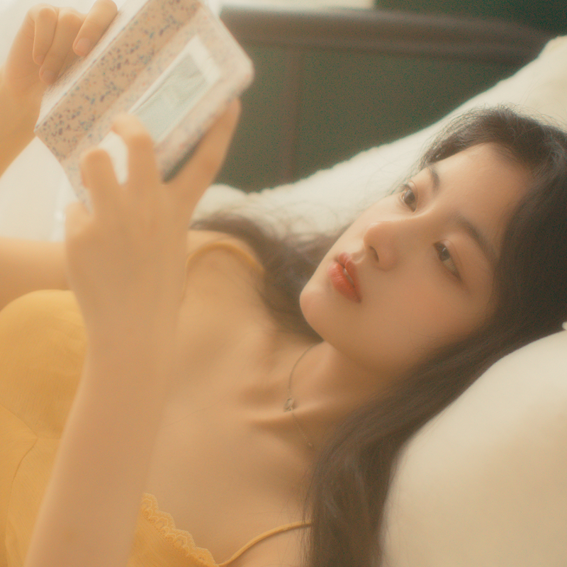 By：世中仙儿 泛轻舟
女生头像［森系］［清新］