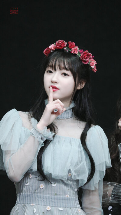 刘是我OHMYGIRL