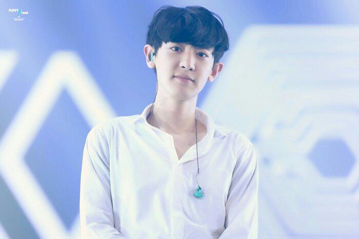 朴灿烈 exo 橙光背景