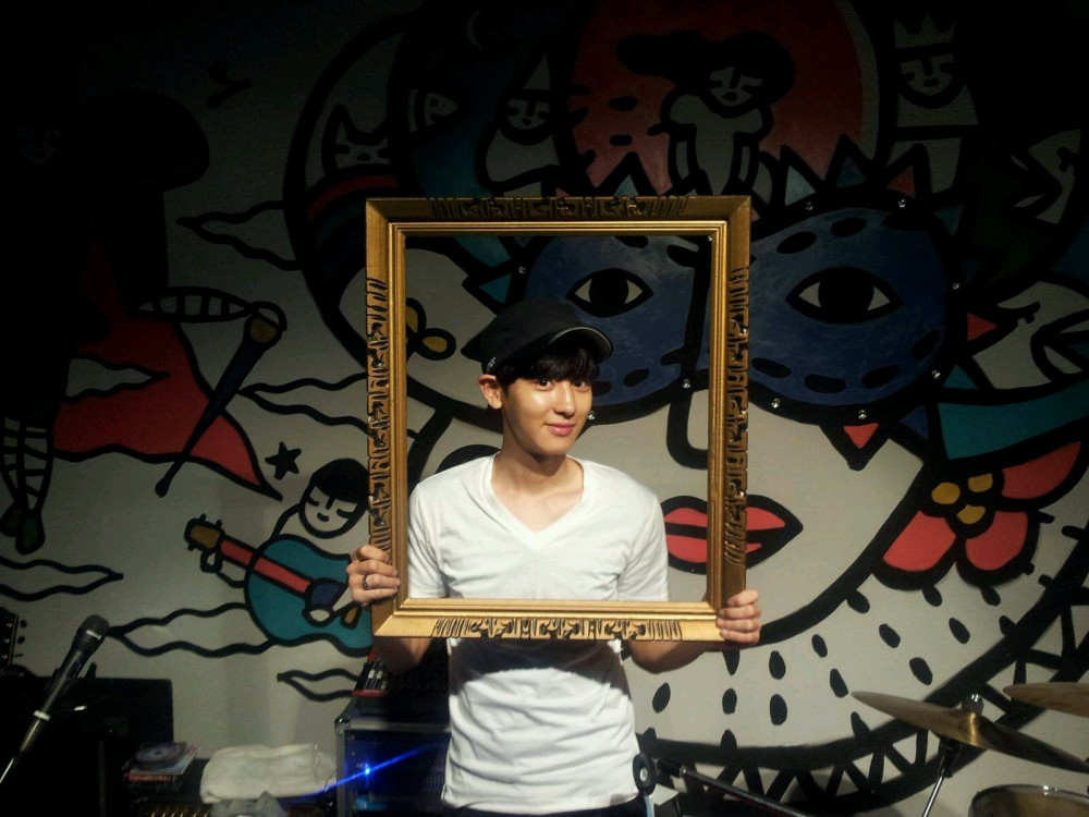 朴灿烈 exo 橙光背景