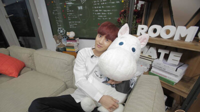 朴灿烈 exo 橙光背景