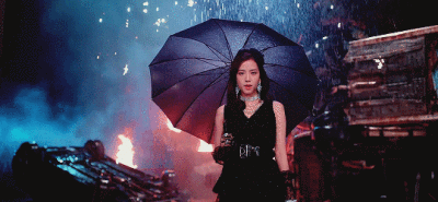 Jisoo。汤不热。