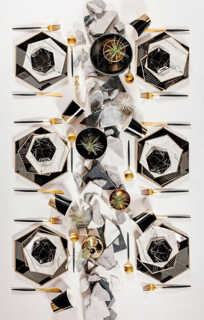 Noir - Black &amp; Marble Hexagon Party Plates - harlowandgrey.com