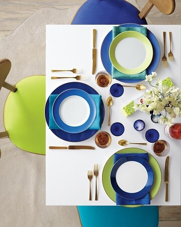 Cool color-blocking table settings