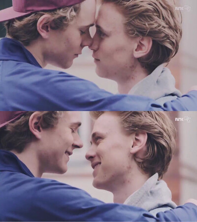 #skam第四季#
evak：就当甜甜的背景板也很好呀～