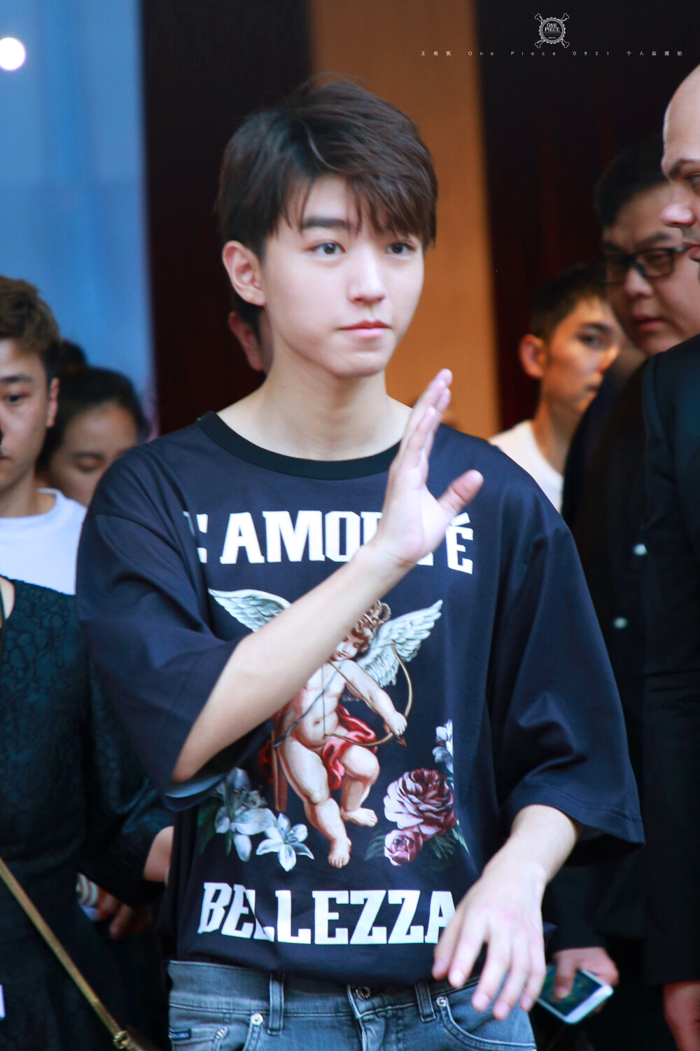 王俊凯×20180616DolceGabbana2019春夏米兰男装周×cr：logo