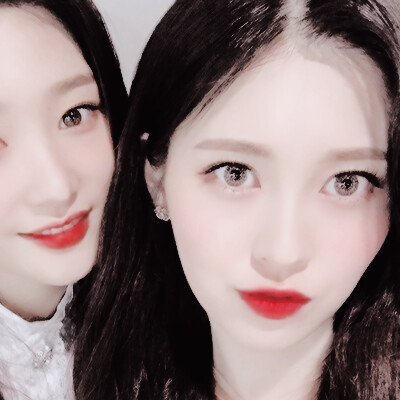 白豫彬yebin，郑采妍chaeyeon，抱图点赞喜欢收藏，GREEN。