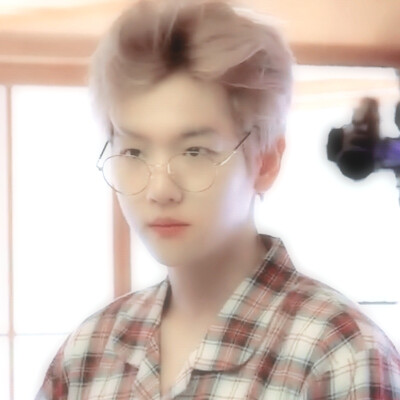 边伯贤cr 沈佳悦