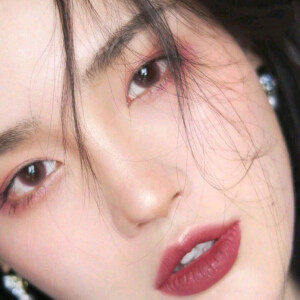 想好好在一起♡
粉色牛奶糖. 女生头像 玩网头像 韩系头像 ins 头像 闺蜜头像 酷 小清新