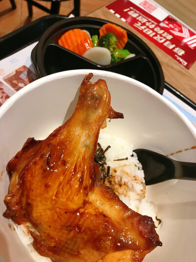 鸡腿饭