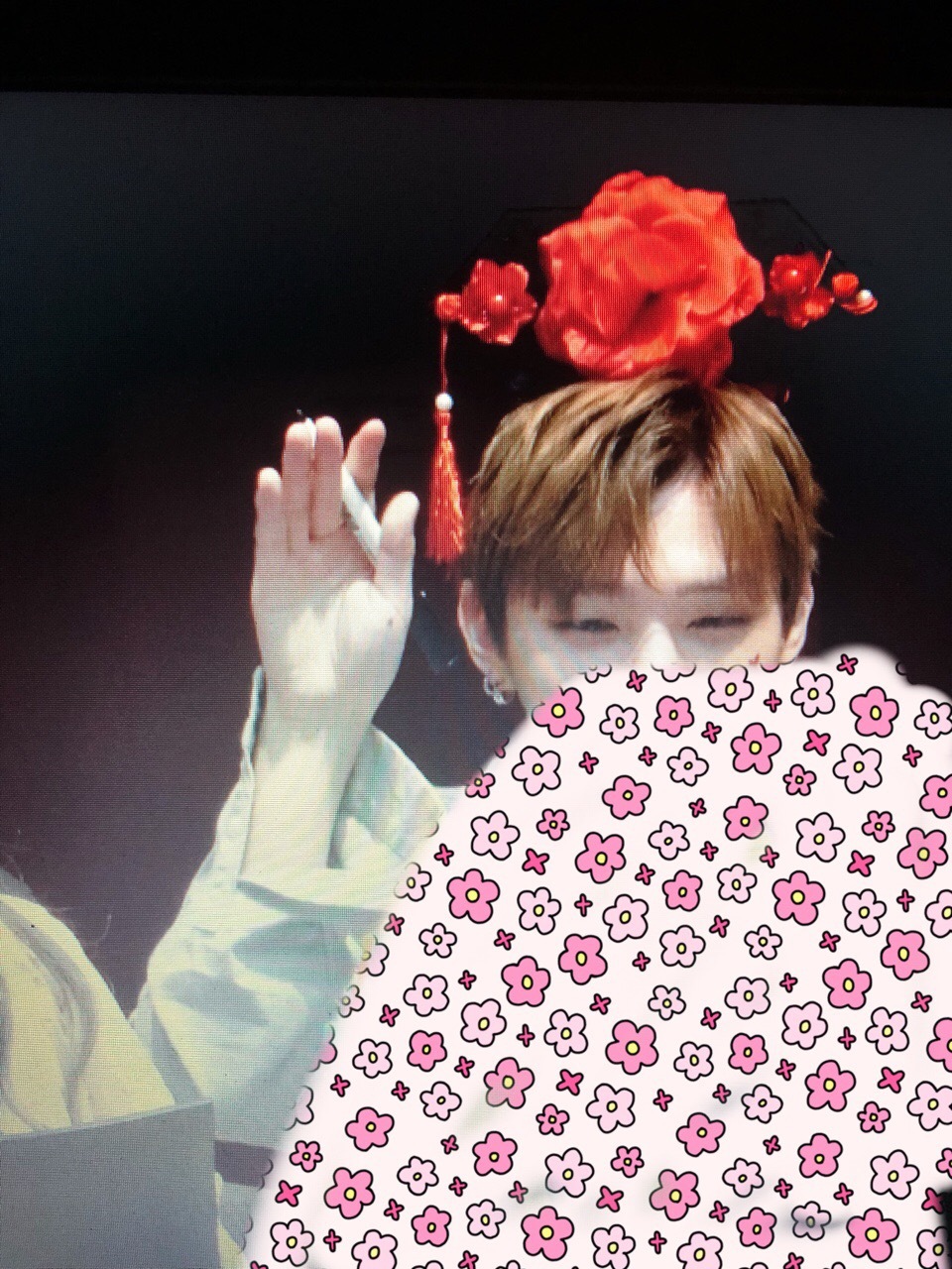 wannaone/
尹智圣/