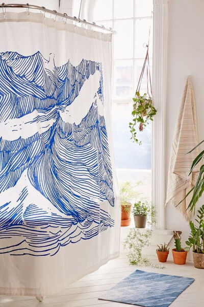 夏天清爽的冲凉的浴帘也需要美美的，整体levl提升一个档次的清新风格，喜欢上面的图案，也喜欢上面留下的水蒸汽和香味。