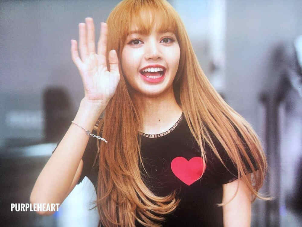 lalisa manoban ☪ 甜豆莎